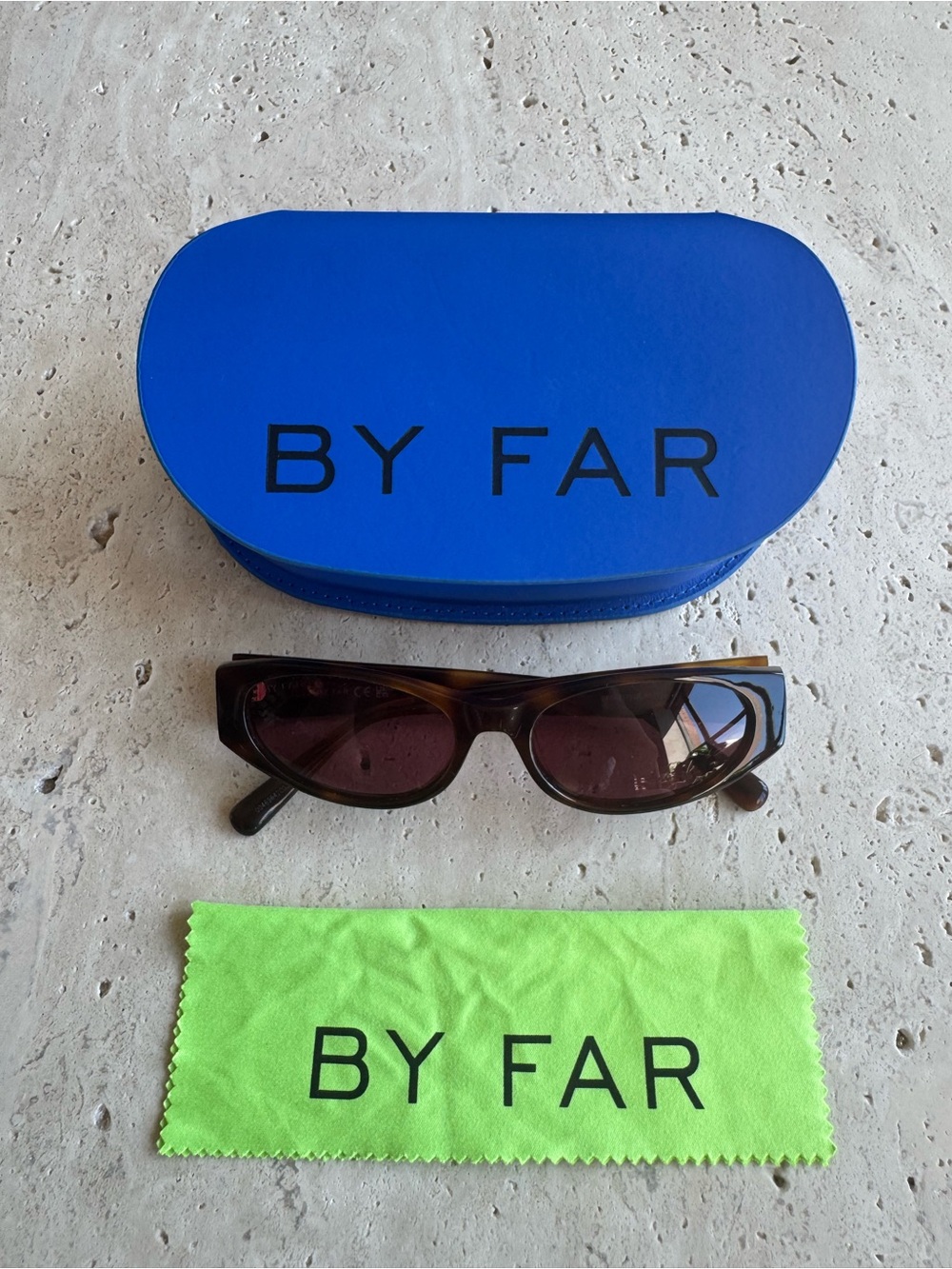 BY FAR Tortoiseshell Rodeo Sunglasses - Picture 6 of 15